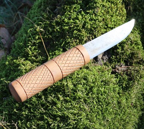 BELUN, GESCHMIEDETES GROSSMÄHRISCHES MESSER