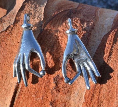 HAND AMULET, ANCIENT ROME, PENDANT, AG 925