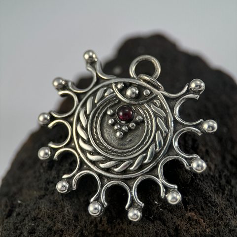 DEVANA, SLAVIC SOLAR PENDANT, SILVER - GARNET