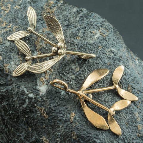 DRUID MISTLETOE, PENDANT, BRONZE