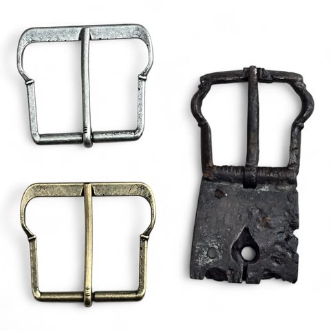 BELT BUCKLE, 15TH CENTURY, BOHEMIA, ZINC