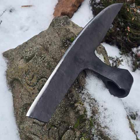 BARDICHE-AXT, 15. JAHRHUNDERT, SCHWEDEN