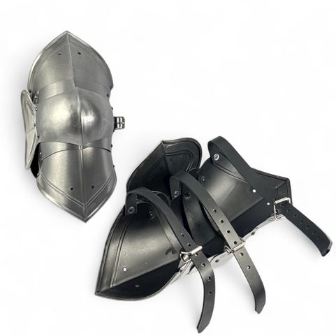 PLATTENKNIE, TEIL EINES PLATTENPANZERS