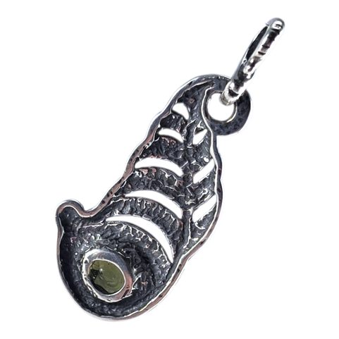 PENDENTIF EN ARGENT AVEC MOLDAVITE, FOUGÈRE, AG 925/1000, CABOCHON