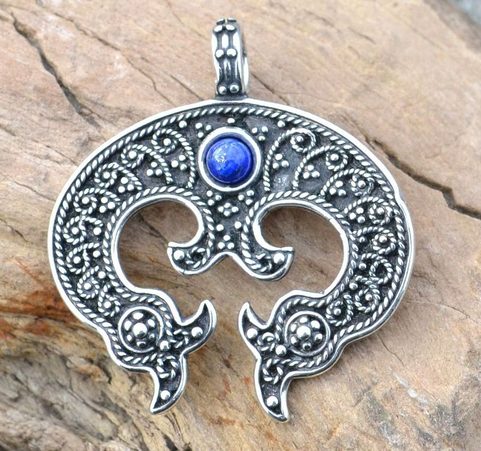 LUNULA, WOMEN'S EARLY MEDIEVAL PENDANT, AG 925