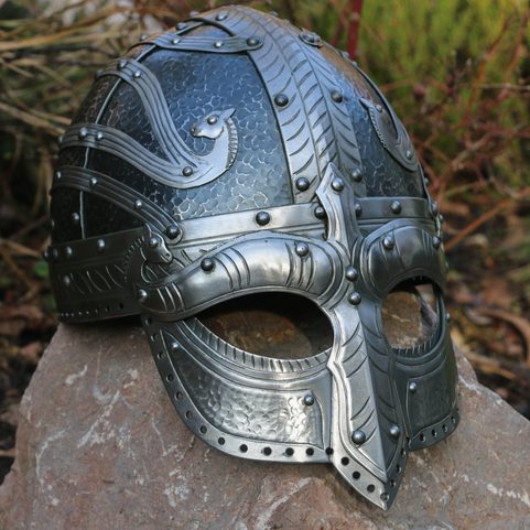 SLEIPNIR, A LUXURIOUS VIKING HELMET