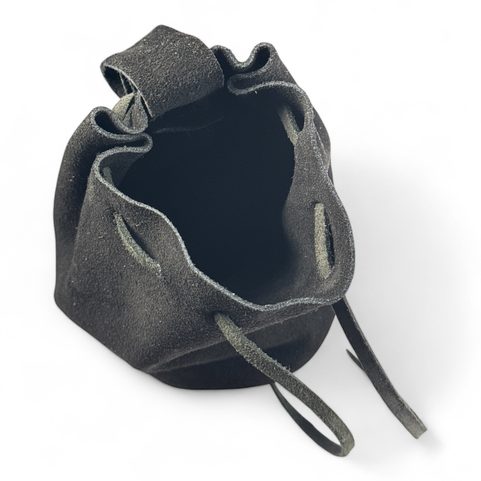LARGE LEATHER POUCH, BLACK