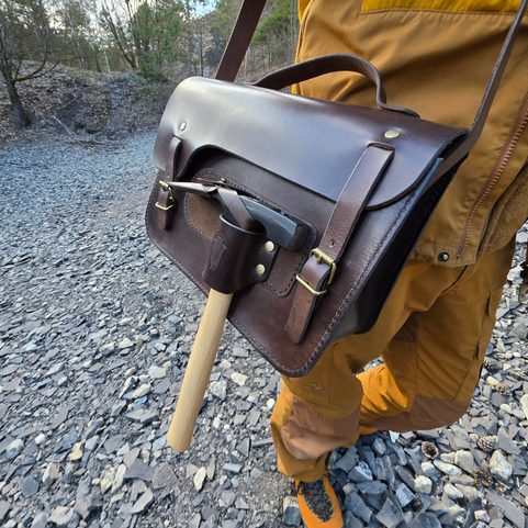 LEATHER ROCK & FOSSIL COLLECTOR BAG FOR PALEONTOLOGY