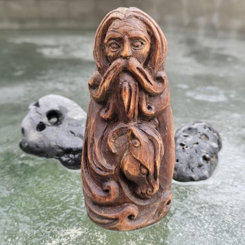 MANANNÁN MAC LIR, CARVED STATUE