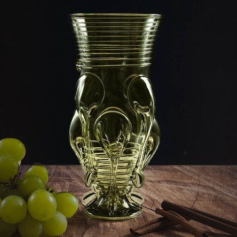 ANGLO-SAXON CLAW BEAKER, FINGLESHAM, ENGLAND, VI. CENTURY