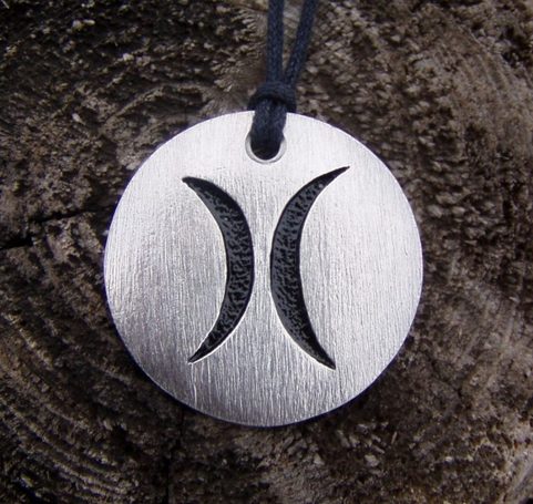 PISCES - ZODIAC PENDANT