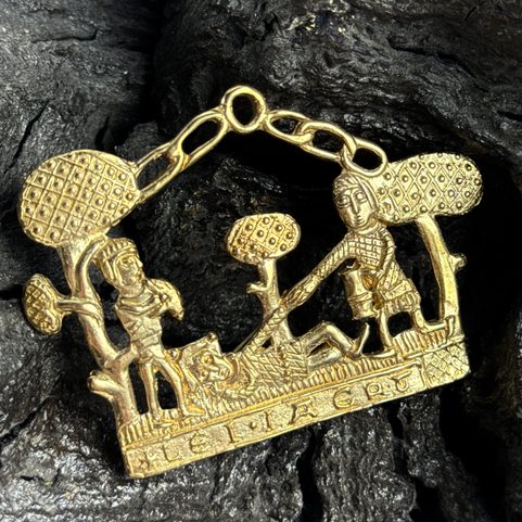 FOLK FEAST, MEDIEVAL PILGRIM BADGE
