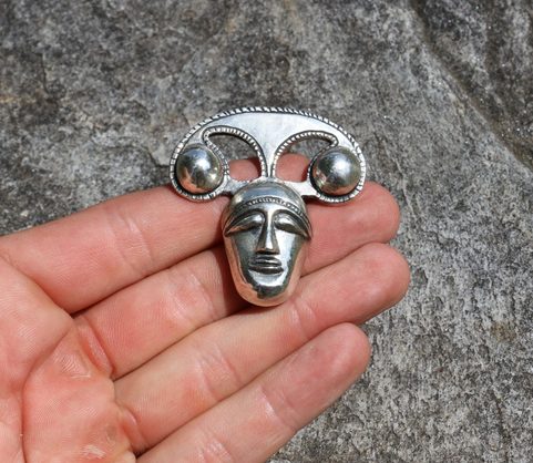 CELTIC HEAD PENDANT, LA TENE ART STYLE, STERLING SILVER
