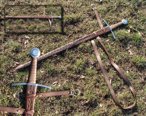 LEATHER SWORD SCABBARD - FOR ONE HANDED SWORD
