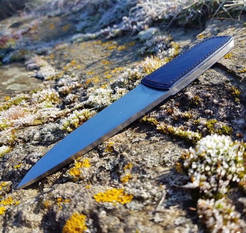 LOGAN DESIGNER KNIFE WITH LEATHER GRIP AND SHEATH, BLUE