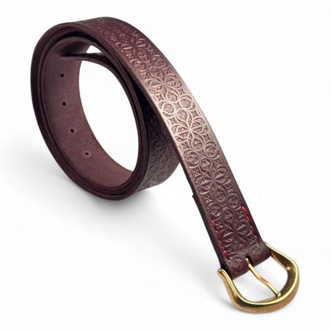 GOTHICA MOTIF MÉDIÉVAL, CEINTURE EN CUIR