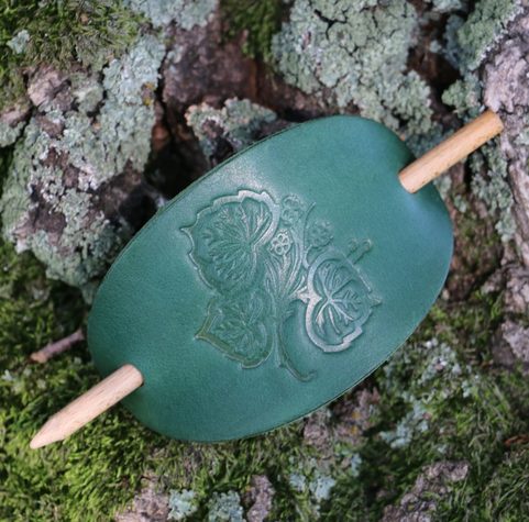 LINDEN, LEATHER HAIR CLIP