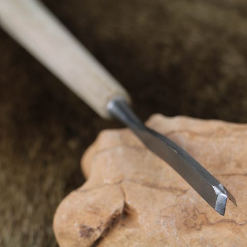 WOOD CHISEL, HAND FORGED, TYPE V