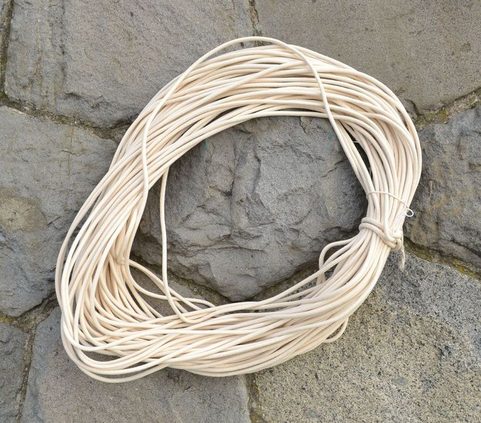 EINE ZIGARRENKISTE FÜR MUSKETEN