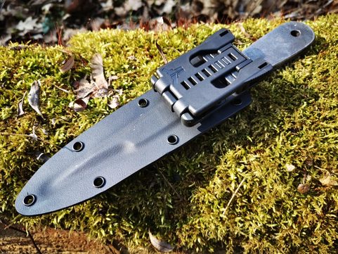 TOP DOG THROWING KNIFE + TACTICAL SHEATH