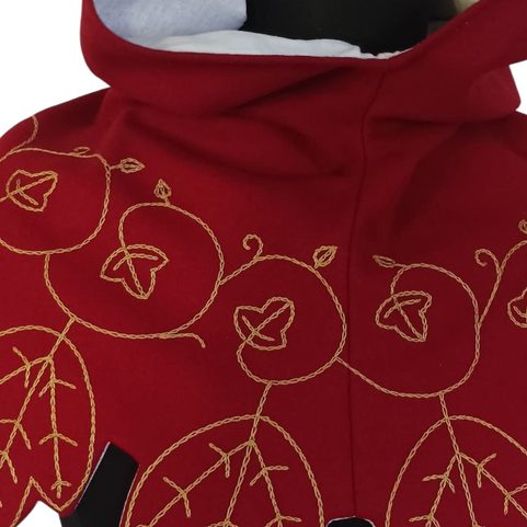 CASQUETTE MÉDIÉVALE, 15E SIÈCLE - BRODÉE, ROUGE