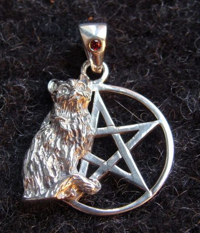 WITCHES CAT, PENDANT
