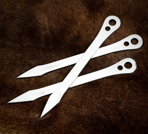 THE VETERAN THROWING KNIVES, SET OF 3 POLISHED