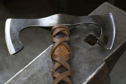 ÁSEGIR, BARBARIAN DOUBLE BLADE AXE