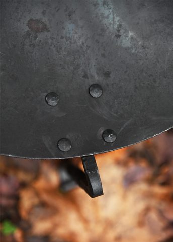 FIRE BOWL WITH REMOVABLE LEGS