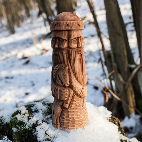 SVETOVID, DIEU SLAVE, IDOLE SCULPTÉ - STATUE
