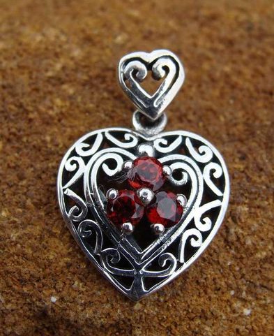GARNET HEART, PENDANT , AG 925