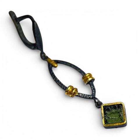 FLUVIA, MOLDAVITE, SILVER EARRINGS, AG 925/1000