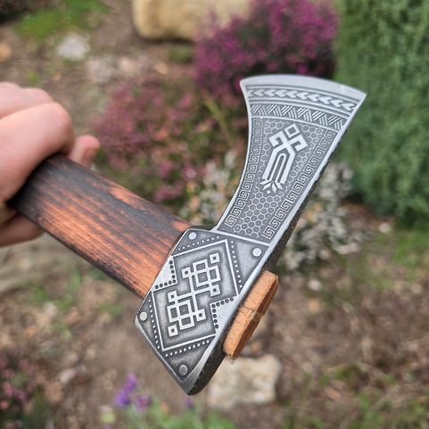 SHEPHERD’S AXE, UKRAINIAN MOTIFS, TRANSCARPATHIA