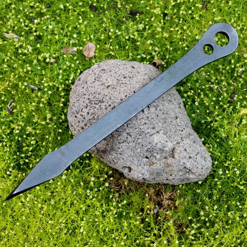 THE VETERAN THROWING KNIFE, ADAM CELADIN