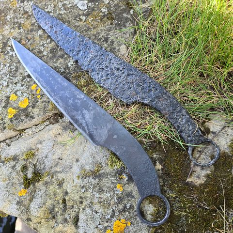 CELTIC KNIFE OPPIDUM, EXACT REPLICA OF KNIFE FROM BOHEMIA, BLACK