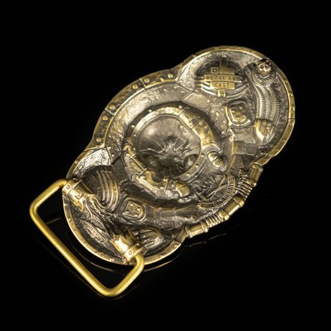 ALIEN, BELT BUCKLE, BRASS