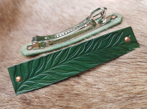 CAMBRIA, LEATHER HAIR CLIP, GREEN