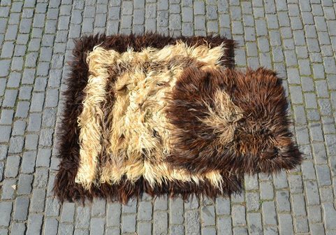 HALISHTE, TAPIS TRADITIONNEL DES BALKANS 130X125