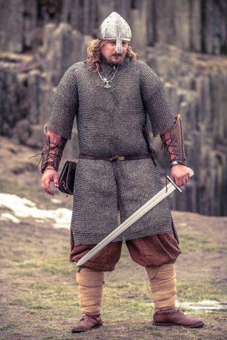 CHAINMAIL SHIRT - HAUBERK, RIVETED, 8 MM, SHORT SLEEVES, CHEST SIZE 130 CM