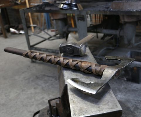 ÁSEGIR, BARBARIAN DOUBLE BLADE AXE