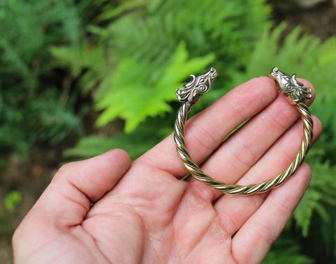 FIANNA, CELTIC DEER, BRACELET, BRASS