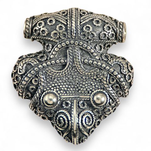 RAVEN'S HEAD - THOR HAMMER, SIGTUNA, SWEDEN, SILVER 925, 10 G