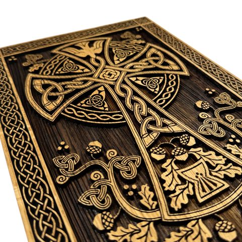 KELTISCHES KREUZ, WANDBILD AUS HOLZ 21X30CM, WEIDENRAHMEN