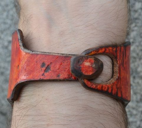 HELIOS, HANDCRAFTED LEATHER WRISTBAND