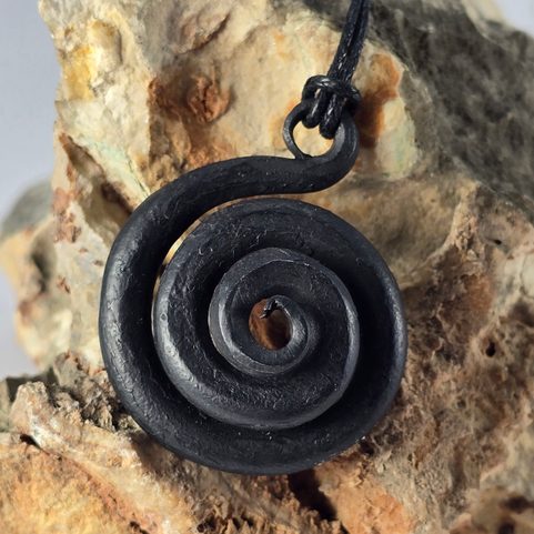 GESCHMIEDETE SPIRALE, ANHÄNGER