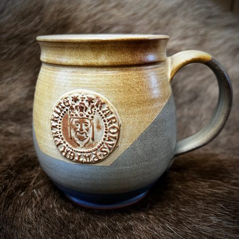 KING - MEDIEVAL MUG