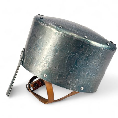 CASQUE MÉDIÉVAL DE CROISÉ AVEC NASAL, 13E SIÈCLE