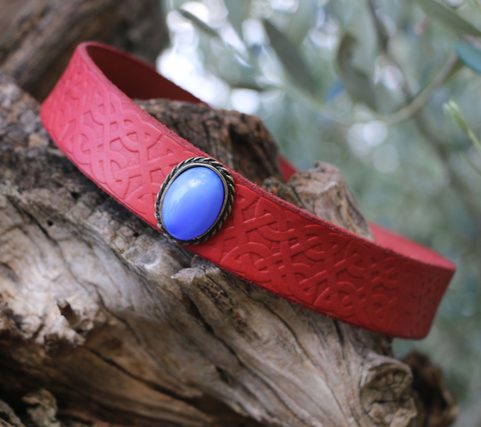 BORGIA LEATHER CROWN WITH GLASS