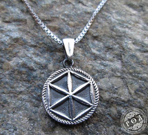PERUNIKA, SILVER PENDANT