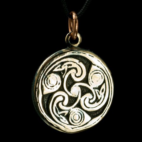 IRISH SPIRALS - TRISKELE, BOOK OF KELLS, BRONZE PENDANT